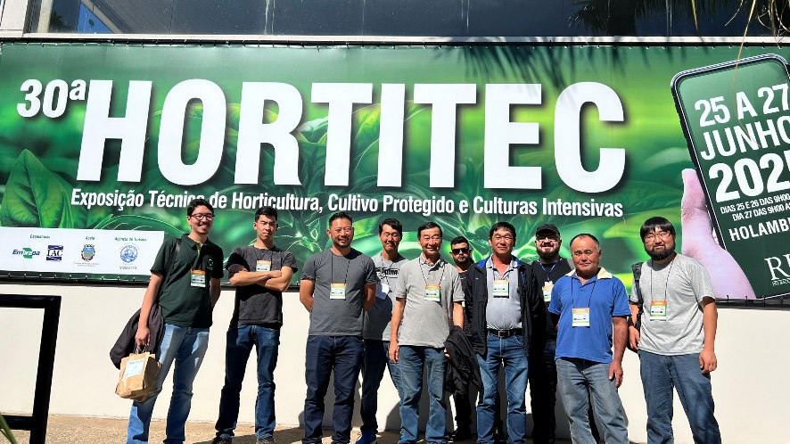 SRMC participa da HORTITEC 2025 em Holambra